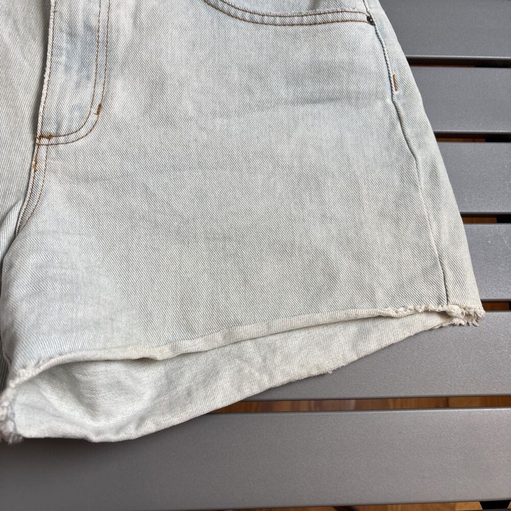 BillaBong Cut Off Shorts Womens Size 28 Blue Denim Distressed Light Wash - Picture 3 of 10